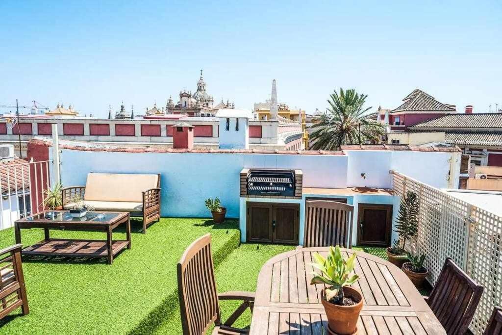 Atico Con Piscina Junto Catedral De Sevilla 외부 사진
