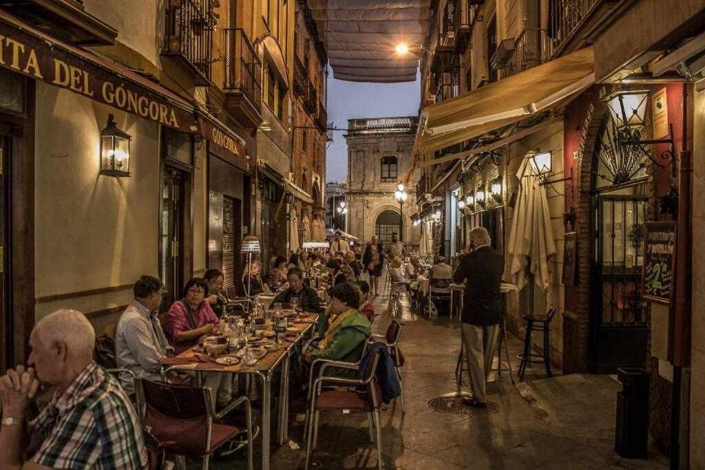 Atico Con Piscina Junto Catedral De Sevilla 외부 사진