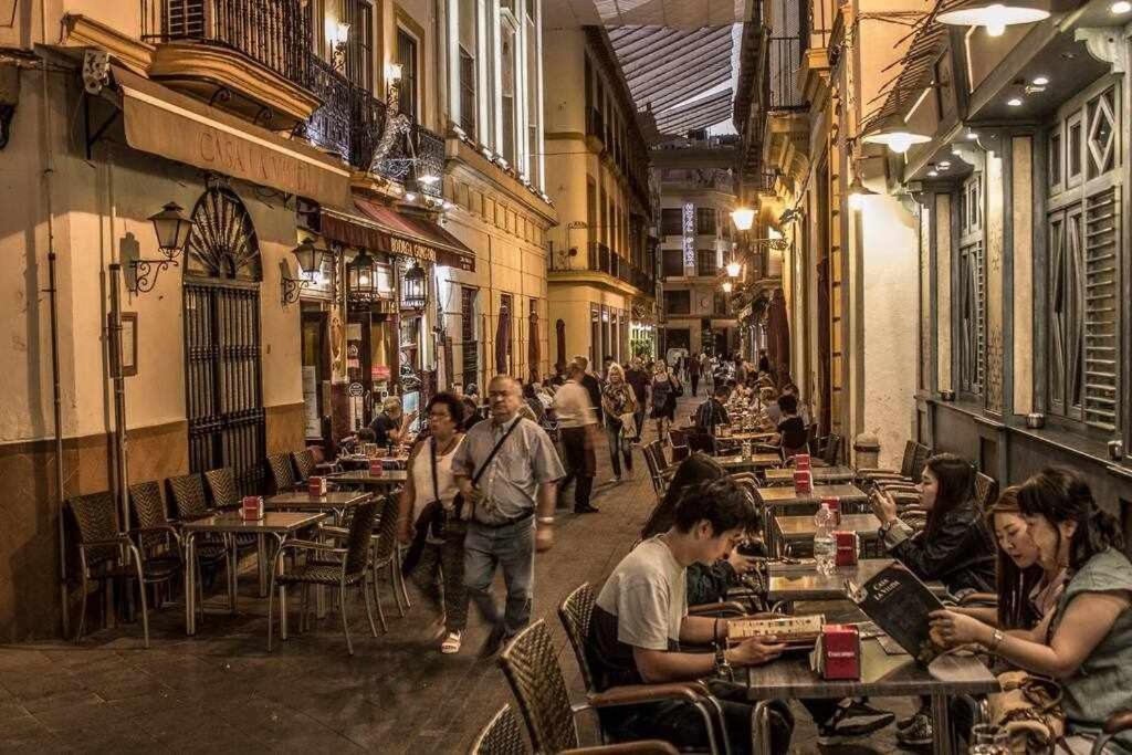 Atico Con Piscina Junto Catedral De Sevilla 외부 사진