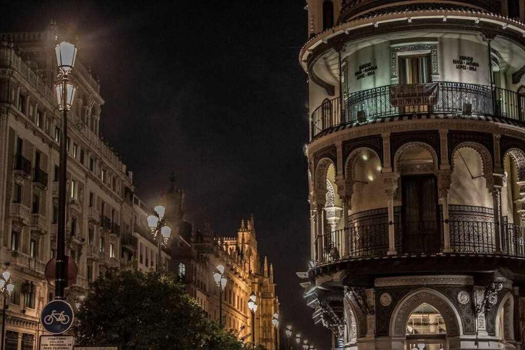 Atico Con Piscina Junto Catedral De Sevilla 외부 사진