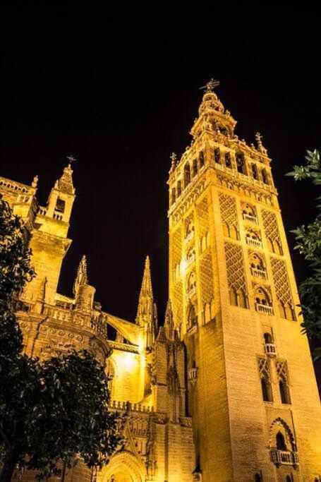 Atico Con Piscina Junto Catedral De Sevilla 외부 사진