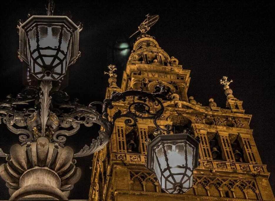 Atico Con Piscina Junto Catedral De Sevilla 외부 사진